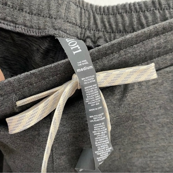 VUORI | NWOT Sunday Performance Jogger - Picture 2 of 7